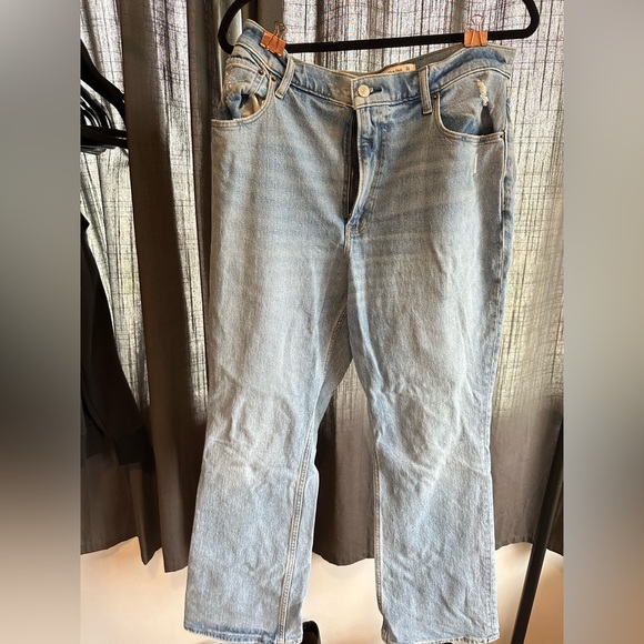 Abercrombie & Fitch Denim - Curve love flare jeans size 12 NEVER WORN
